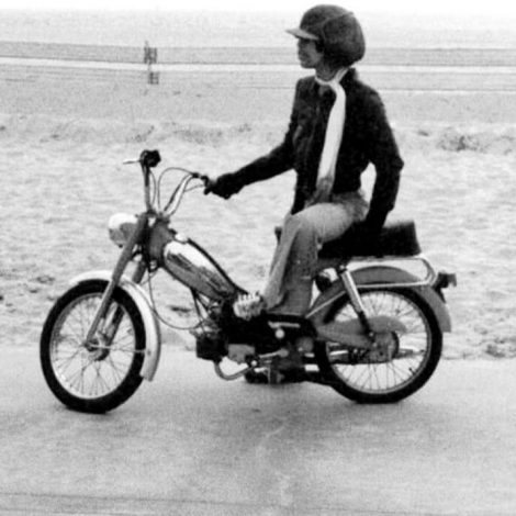 Prince & Motorbike with Hat & Scarf on California Beach Princefan046